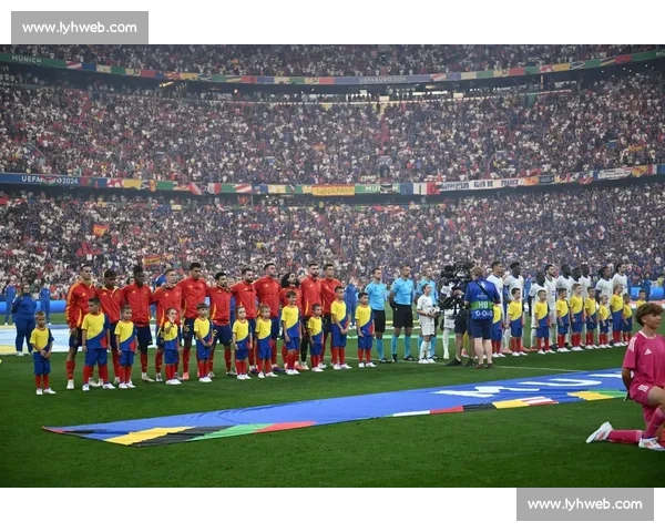 今晚焦点足球大战引爆赛场球迷期待巅峰对决之夜全城热议决胜时刻